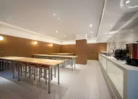 JIAN GE SHI GUANG TRAVEL HOTEL(Zhangjiajie Tianmenshan Cableway Station)