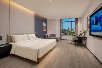 Guangde Confucius Temple Square Sui'an Road Atour Hotel