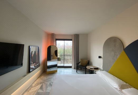 호텔 오닉스 피라 외관 또는 로비