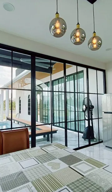 วิลล่าสระว่ายน้ำ 9 ท่าน (วินเทอร์)