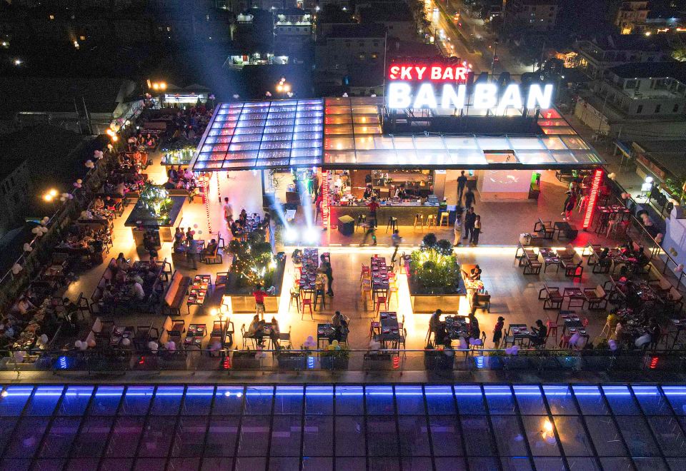 반 반 호텔 썸네일