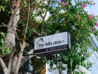 BHA House Hotels near Marble Mountains
