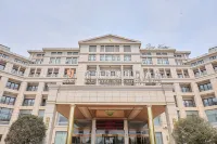 Jinyu Rose Manor Hotel - parking
