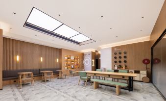 Shanko Uchoice Hotel