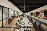 BEIJING CHENGYING HOTEL - Bars