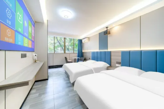 Lucky Hotel (Guangzhou Shawan Ancient Town) Hoteles cerca de Guangzhou Panyu Polytechnic