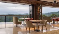 Hotel Santika Premiere Hill Resort Cibadak – Sukabumi Cikidang 호텔