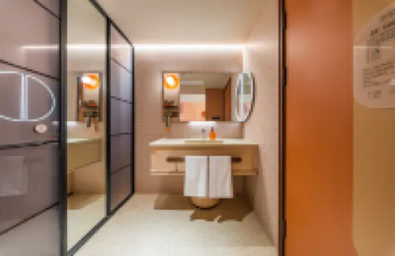 Orange Hotel (Shanghai Pudong lnternational Airport JiangzhenBranch）