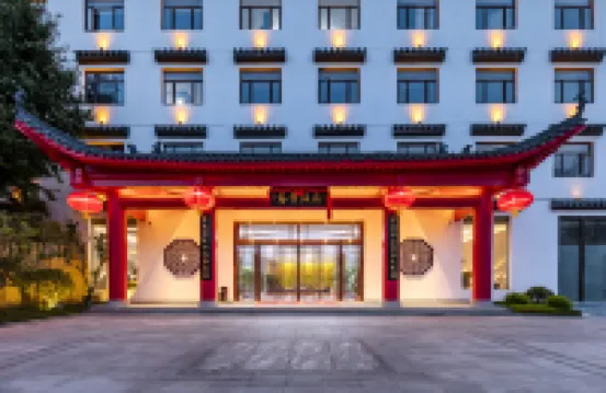 Ruijing Hotel (Wuhan Guiyuan Temple Zhongjiacun Subway Station Store) Hotel in zona Tempio Guiyuan