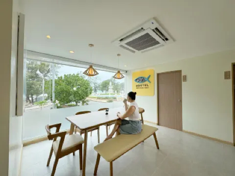 Fishtail Hostel Phuket カロン ビューポイント周辺のホテル