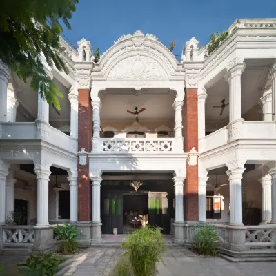 Listening Sensation · Hotel No. 68, Republic of China Collection Hotels near Lujiang Community Park