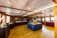 Botel Marina - breakfast