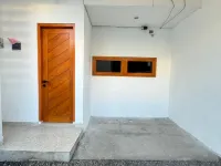 Private Room in Villa 10 Mins To Sanur Beach Hotels near Pengembak Beach