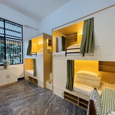 Caicai Boutique Stay Hostel Hotels near Xima River Park