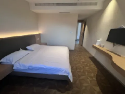 Panzhihua Miyi Raindrops Health Leisure Accommodation