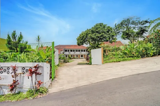 Collection O Subang near Ciater Subang formerly Orchid Villa Ciater