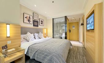 Fudelo City View | Light Luxury Apartment Hotel (Nanning Jiangnan Wanda Plaza Pingxi Night Market)