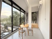Yalami Shanhaiqing Homestay - Parkering