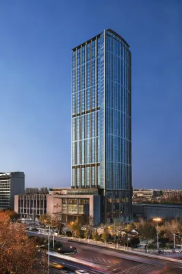 微瀾温泉酒店(成都東站牛市口地鐵站店) 鄰近廊橋(塔子山公園店)的酒店