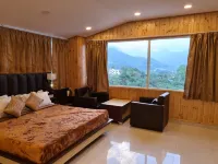 Hotel Rajpur Heights - balcony