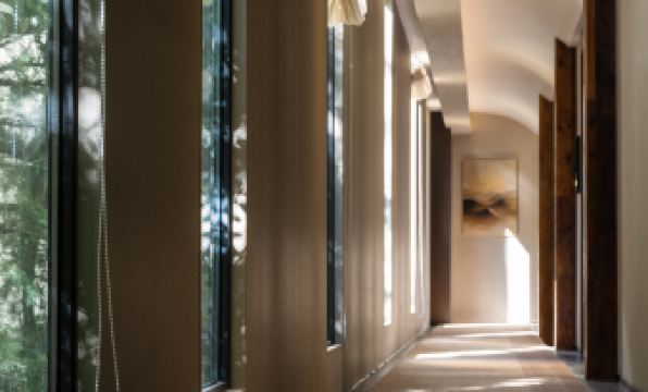 Jiuzhaigou · Mistshroud Mountains & Sunset Glow Snowscape · Sukoon Village