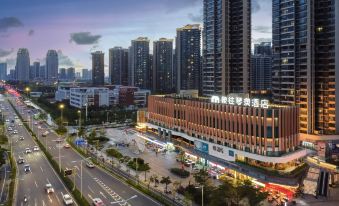 Xiangxiang Qin'ao Hotel (Hengqin Port Zhuhai International Convention and Exhibition Center Branch)