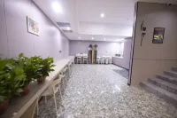 Big Wave Washing Sand·Future Hotel (Jianye Shopping Plaza Store) Các khách sạn ở Uy Hải