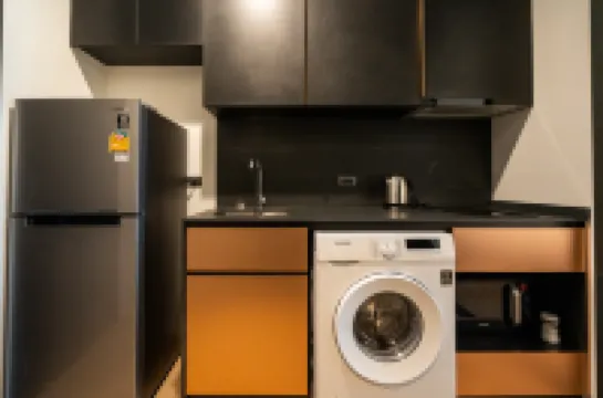 Edge Central Pattaya by Prop Hopper