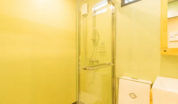 レッドドアーズ プラス アット AS フォルトゥナ セブ