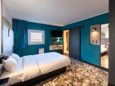 B&B Hotel Calais Terminal Cité Europe 2 étoiles