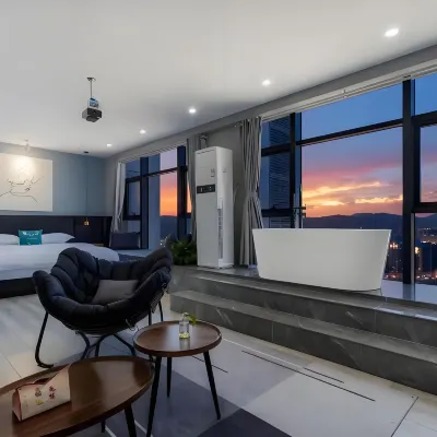Yukai · Chenxi High-altitude Audio-visual Boutique Stay (Kunming Beijing Road Tongde Plaza) Các khách sạn gần Đường Bạch Vân