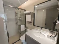 THE  LANBERLY  HOTEL - 3-Star