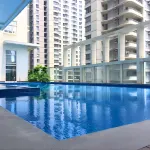 Charming, Comfy and Stylish Condo Stay! - สระว่ายน้ำแบบอินฟินิตี้
