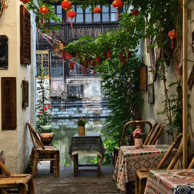 Cloudy Peaks - Yueyue Yunxiu Homestay (Nanxun Ancient Town Scenic Area Branch) Hotels near Nanxun Jiu'an Hospital