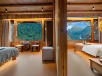 Fenglin Diaojiaolou Guesthouse Hotels in Xingyi