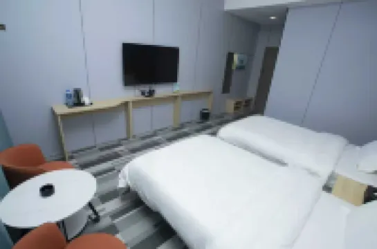 Ningcheng Boya Light Luxury Hotel