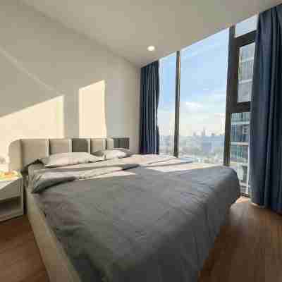 Oasis Grove Suites - Luxury Apartment Hotel Rooms