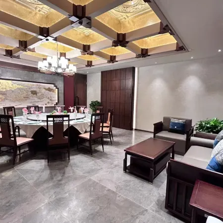 Hong Kong Hotel