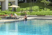 Palm Garden Hotel, Putrajaya, a Tribute Portfolio Hotel - Pools
