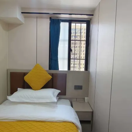 Kunming Chengjia Homestay (Kunming Station North Square)