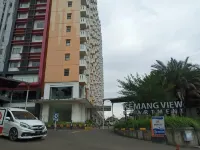 Adhigana Property Kemang View - Kitchenette