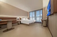 Hanting Hotel (Xianyang Fenghe Forest Park Metro Station Branch)