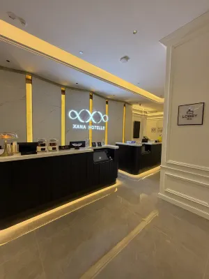XanaHotel Jingdezhen  TaoxichuanCultural and Creative Block Sculpture Porcelain Factory Branch