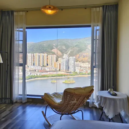 Wanghu Ju Guesthouse