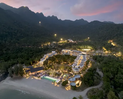ฮิลตัน บูเรา เบย์ ลังกาวี รีสอร์ต โรงแรมใกล้หาดโคก