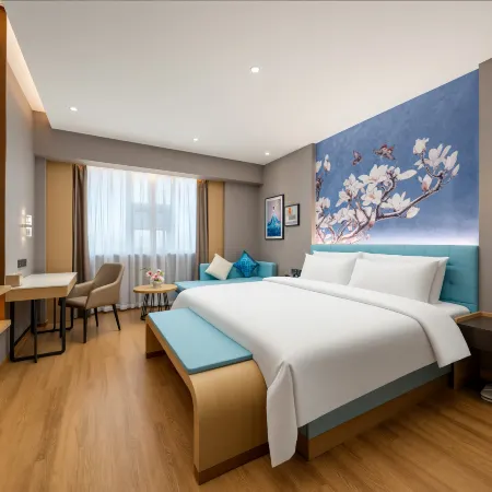 Magnotel Hotel (Ji'an People's Square Tianhong)
