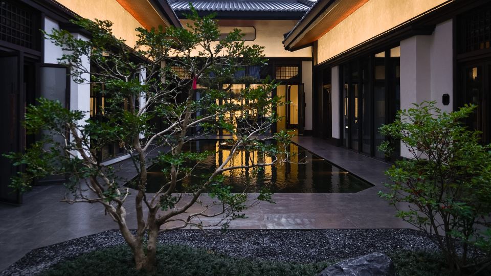 Morning and Evening Courtyard Guesthouse