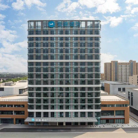 Hanting Changshu Dongzhang Neighborhood Center Hotel