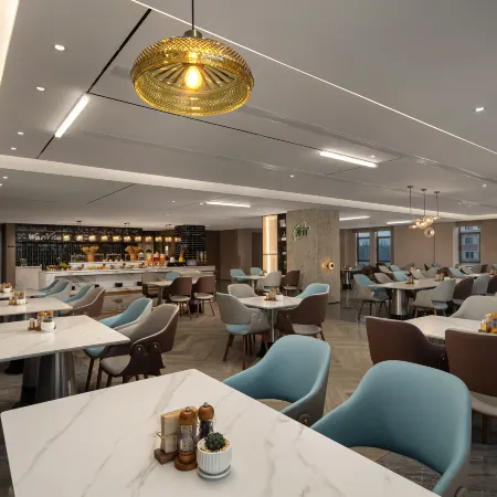 Hotan Jincheng Plaza Wanda Moments Hotel