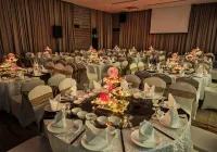 Hompton Hotel by The Beach - Business